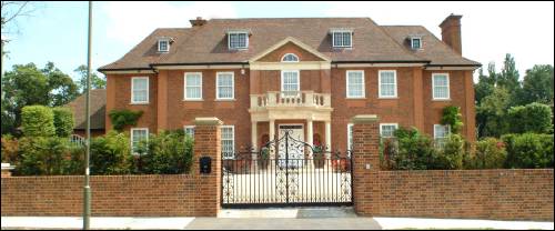 21 Winnington Road a